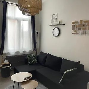 Gasthuis Chez Auguy Et Deborah, Antwerpen